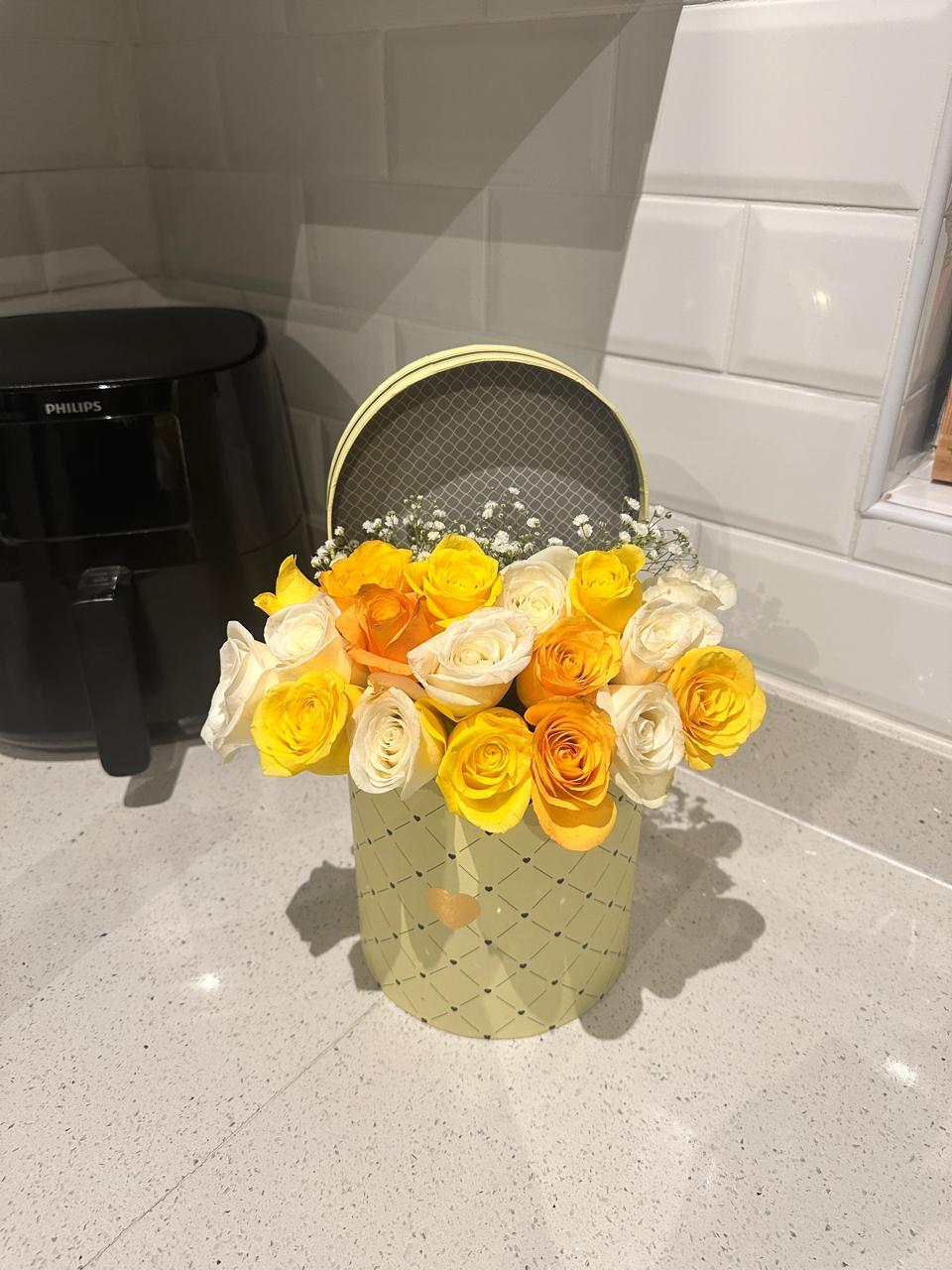 Sunshine Rose Bubble Box view 2