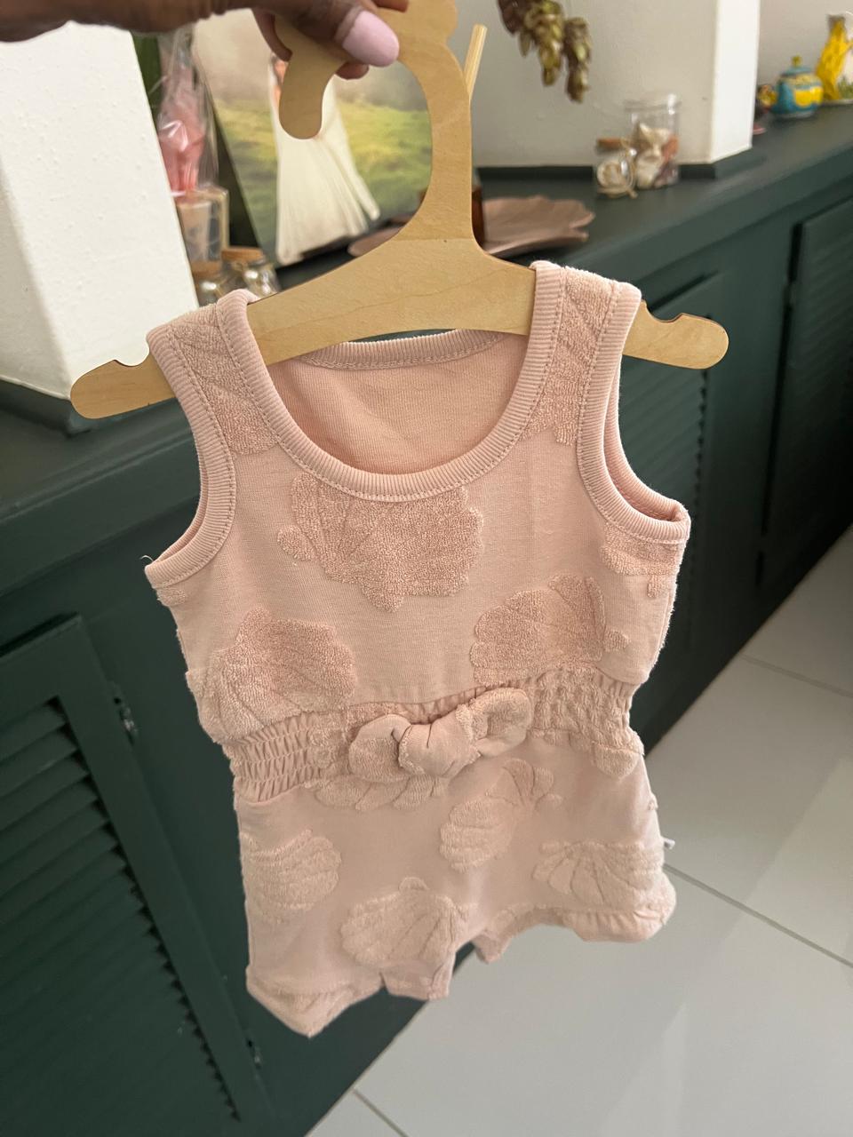 Little Wardrobe Baby Girl Crate view 3