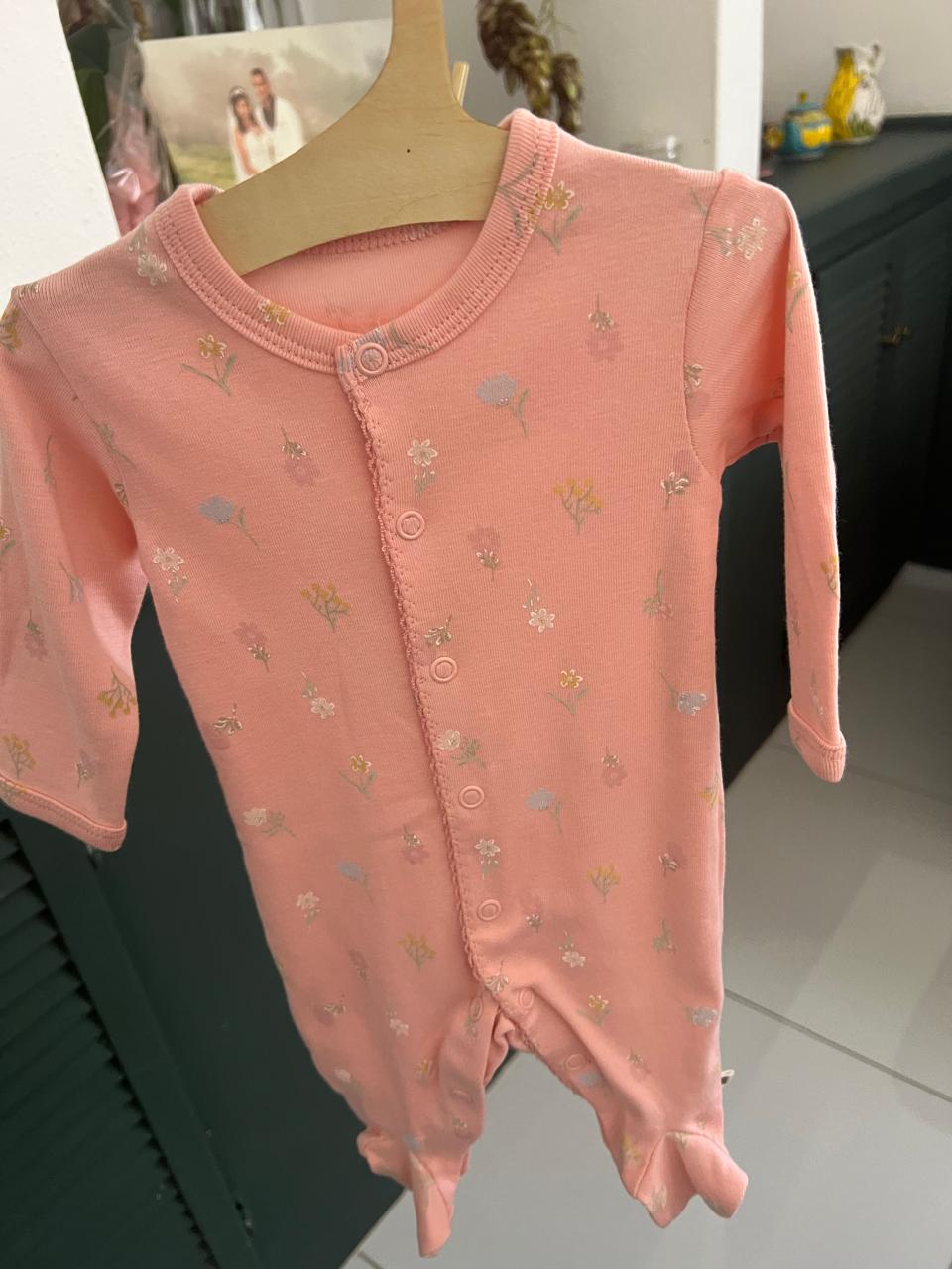 Little Wardrobe Baby Girl Crate view 8
